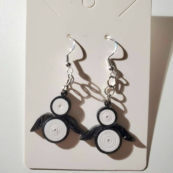 Handmade Penguin Earrings - Picture 1 of 1